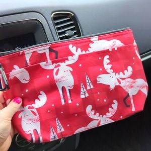 Thirty One zip pouch moose